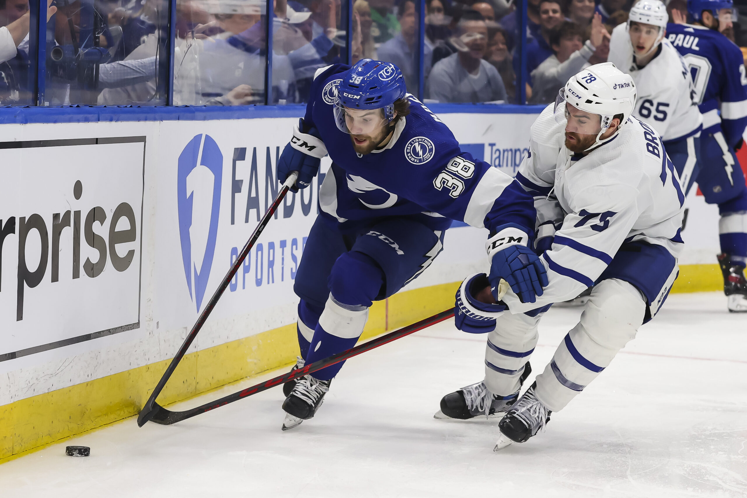 Tampa Bay Lightning Brandon Hagel 38 Away 2022 Stanley Cup Playoffs  Breakaway Men Jersey - White - Bluefink