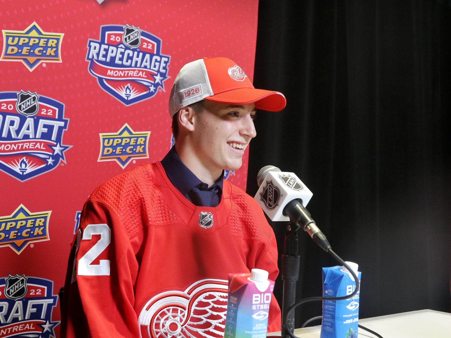 Red Wings Prospects to Watch at the 2022 World Juniors - The Hockey ...