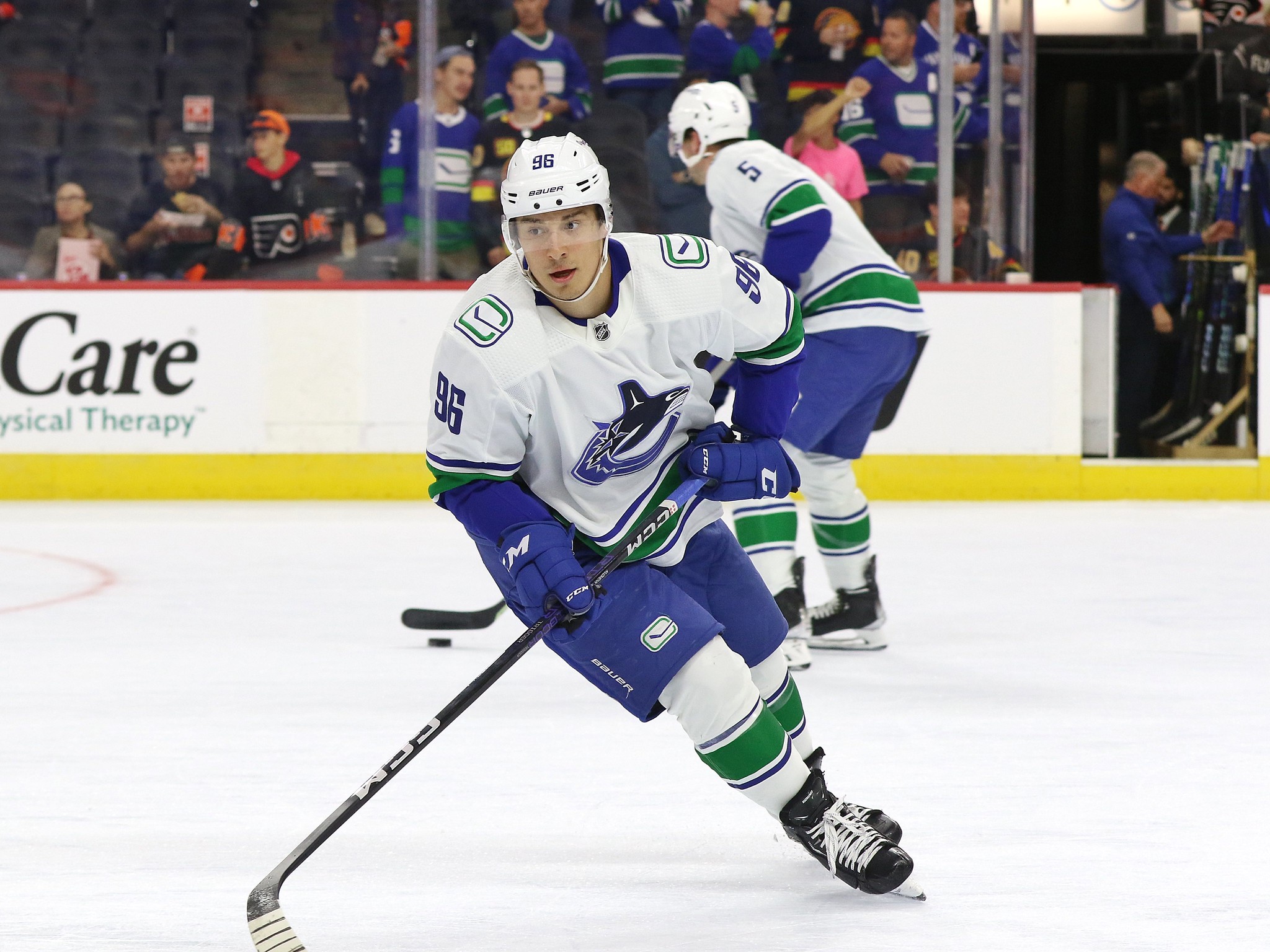 Andrei Kuzmenko - Vancouver Canucks Left Wing - ESPN