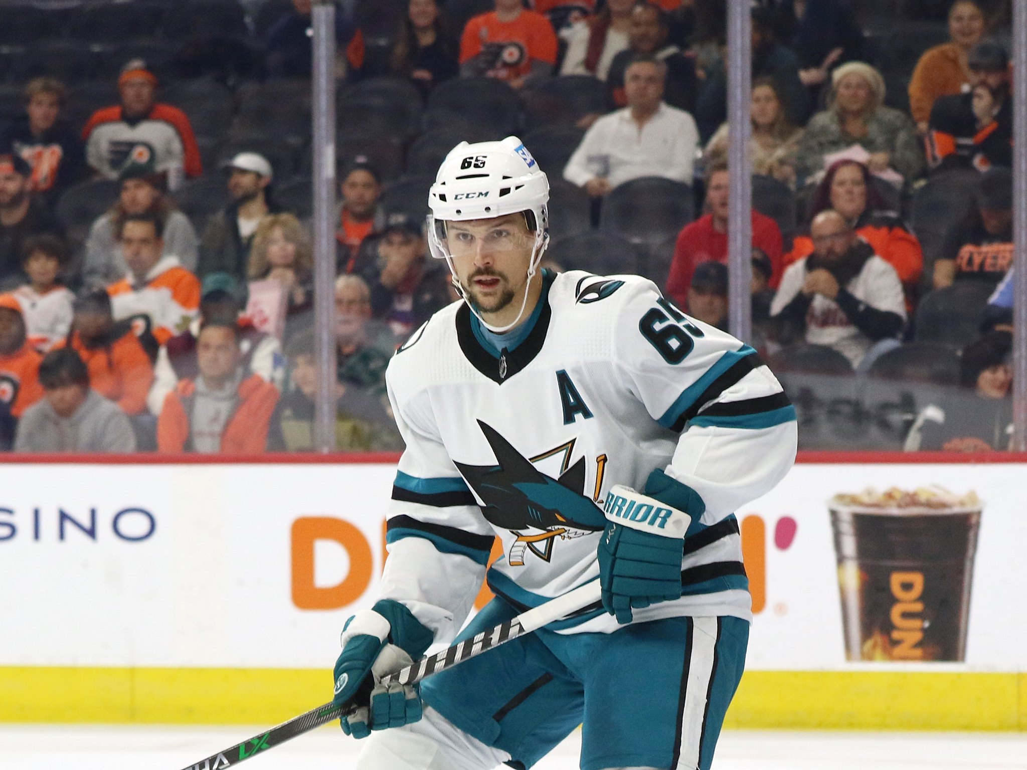 Sharks' Erik Karlsson Begins a Bounce-Back Season - The Hockey Writers ...