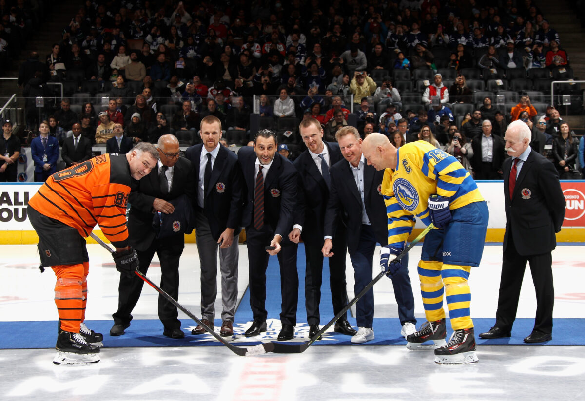 Daniel and Henrik Sedin Daniel Alfredsson Roberto Luongo 2022 Hockey Hall Of Fame