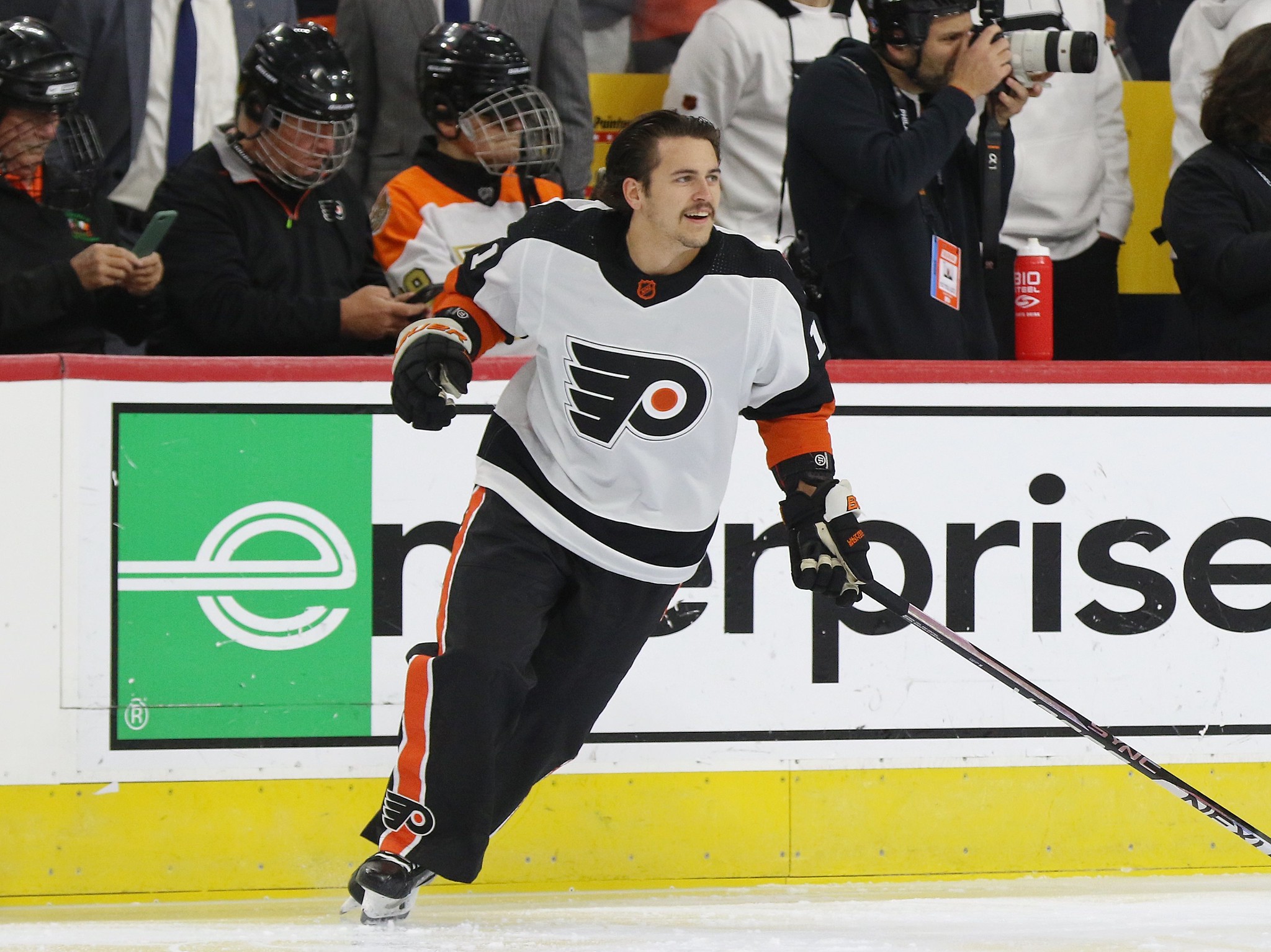 Flyers, Ivan Provorov ready to 'turn the page'; Travis Konecny negotiations  not going well