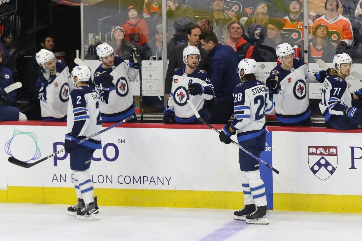 Winnipeg Jets Bench Celebrate