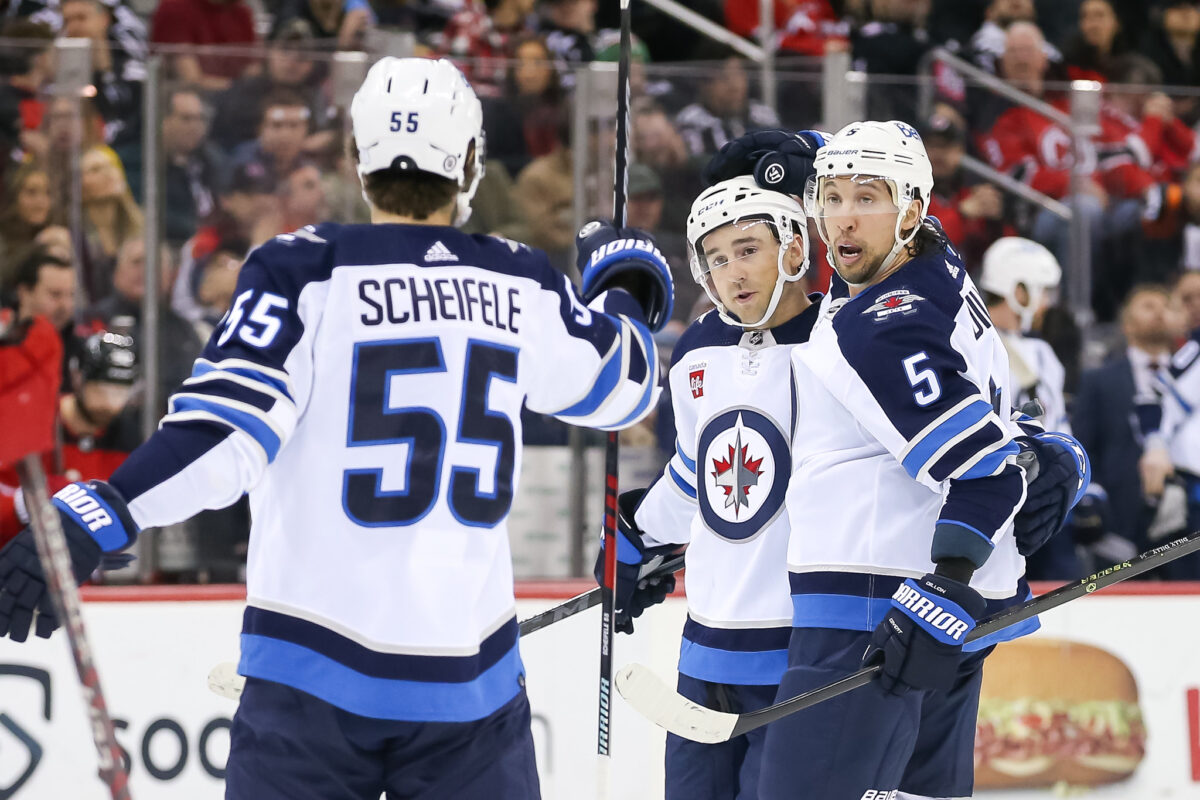 Brenden Dillon Mark Scheifele Neal Pionk Winnipeg Jets