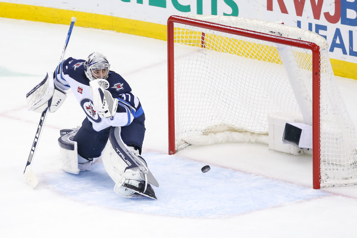 Connor Hellebuyck Winnipeg Jets