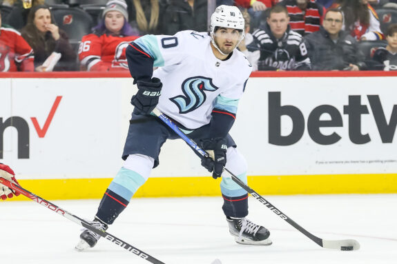 Seattle Kraken Contract News: Beniers Remains Unsigned & ELCs - The ...