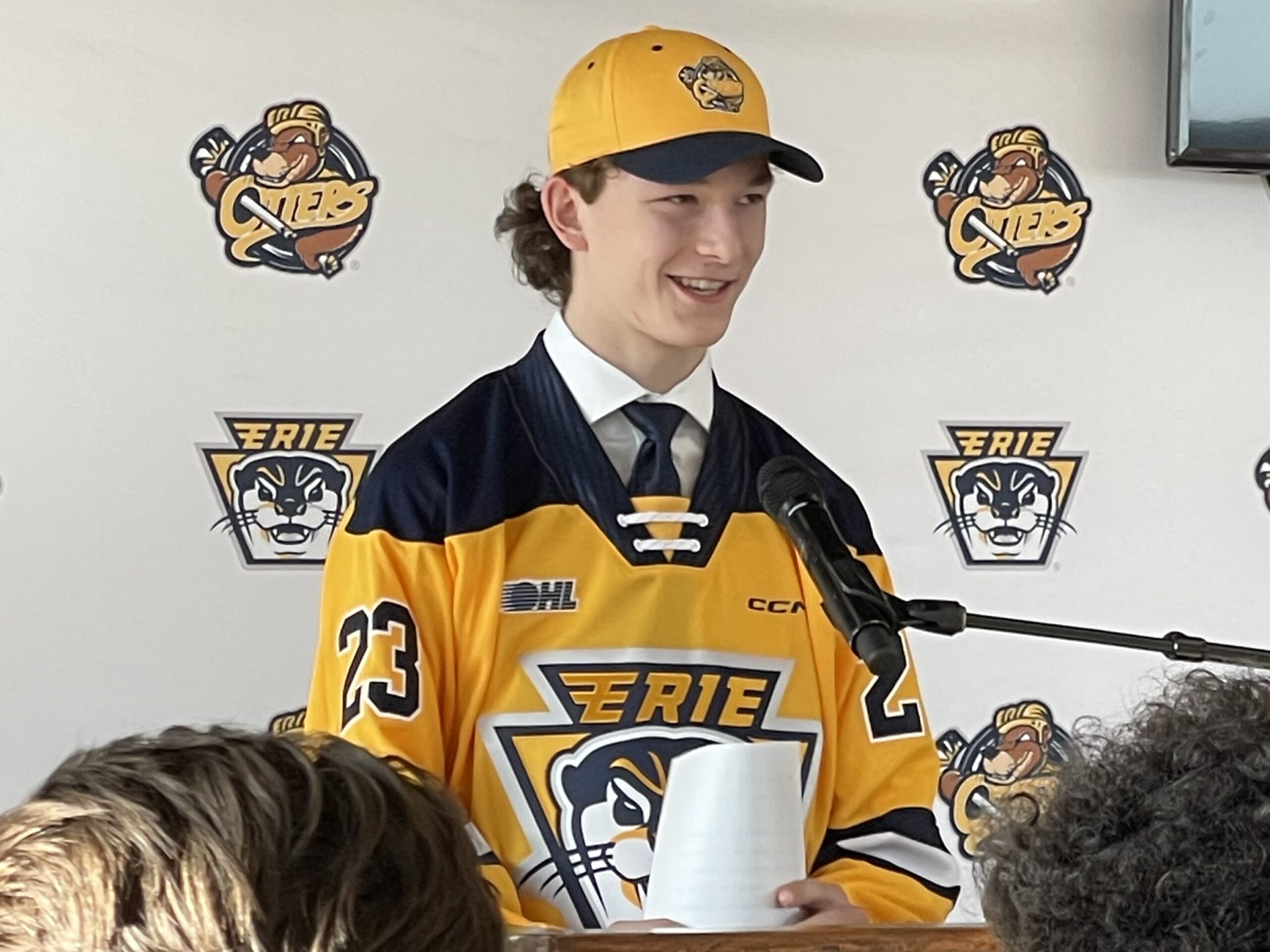 Erie Otters: Get to Know Matthew Schaefer & Wesley Royston