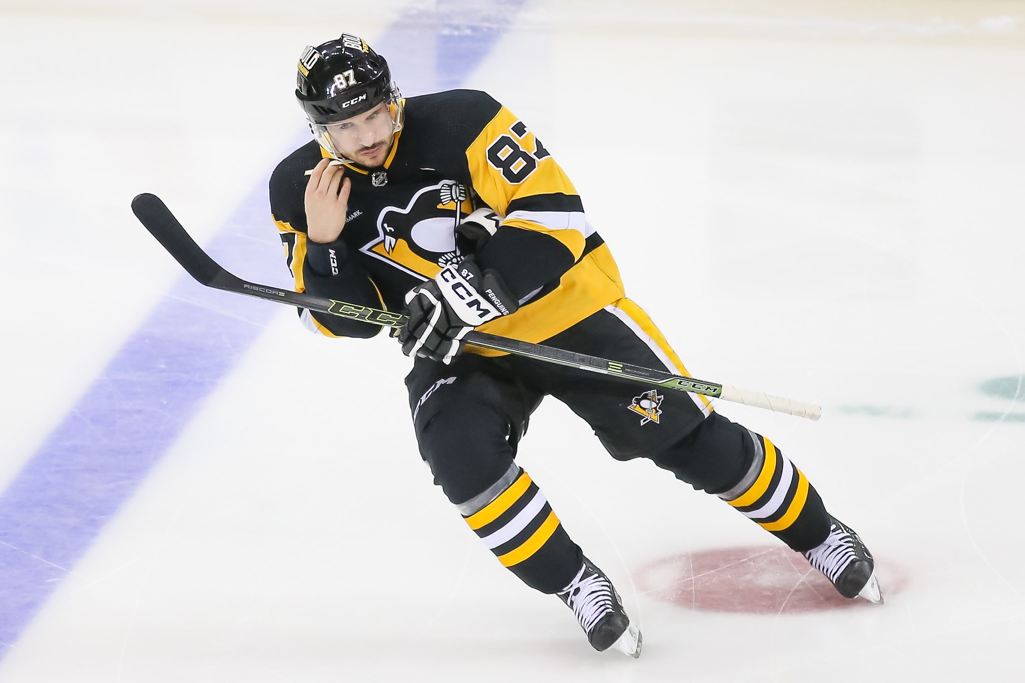 Sidney Crosby injury: Latest on Penguins star's upper-body injury ahead of  Game 6 vs. Rangers