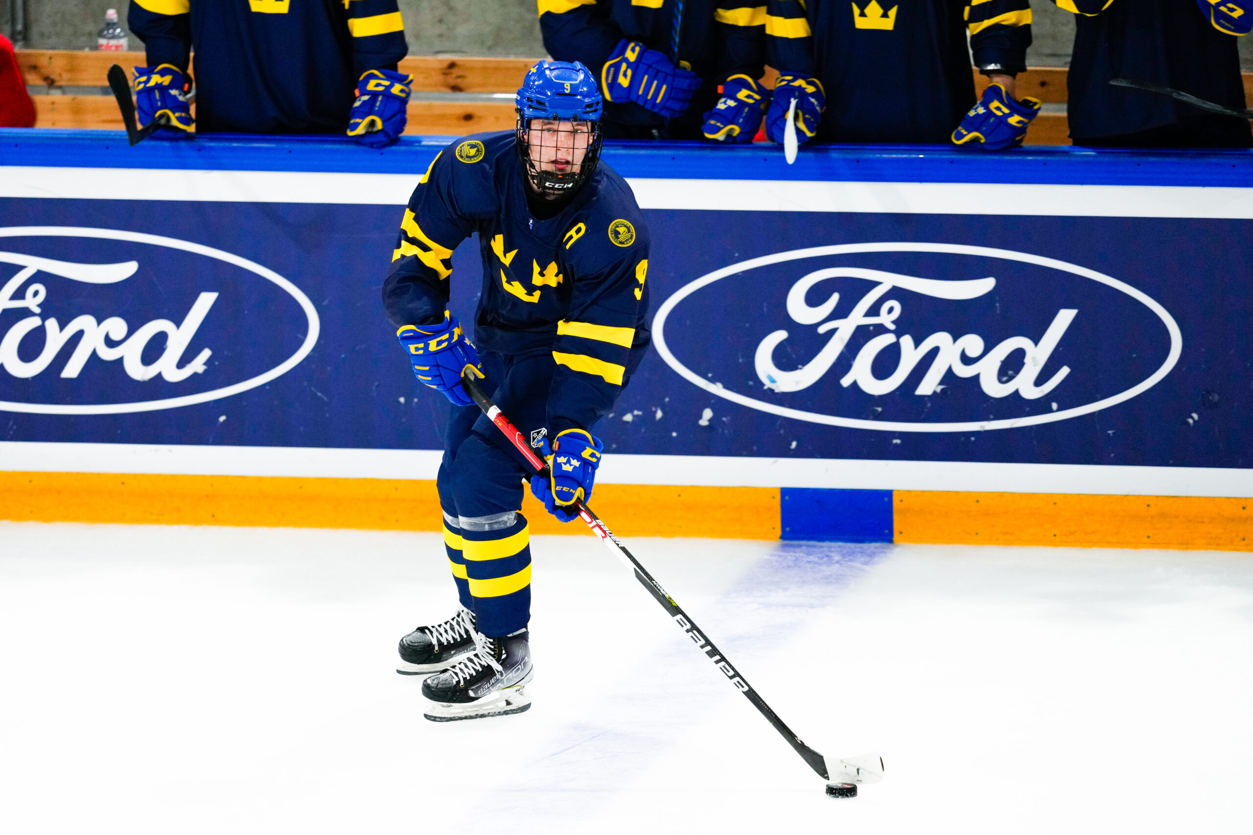 Ranking the Blues RecordSetting 9 Prospects at 2025 WJC The Hockey Writers Blues Prospects