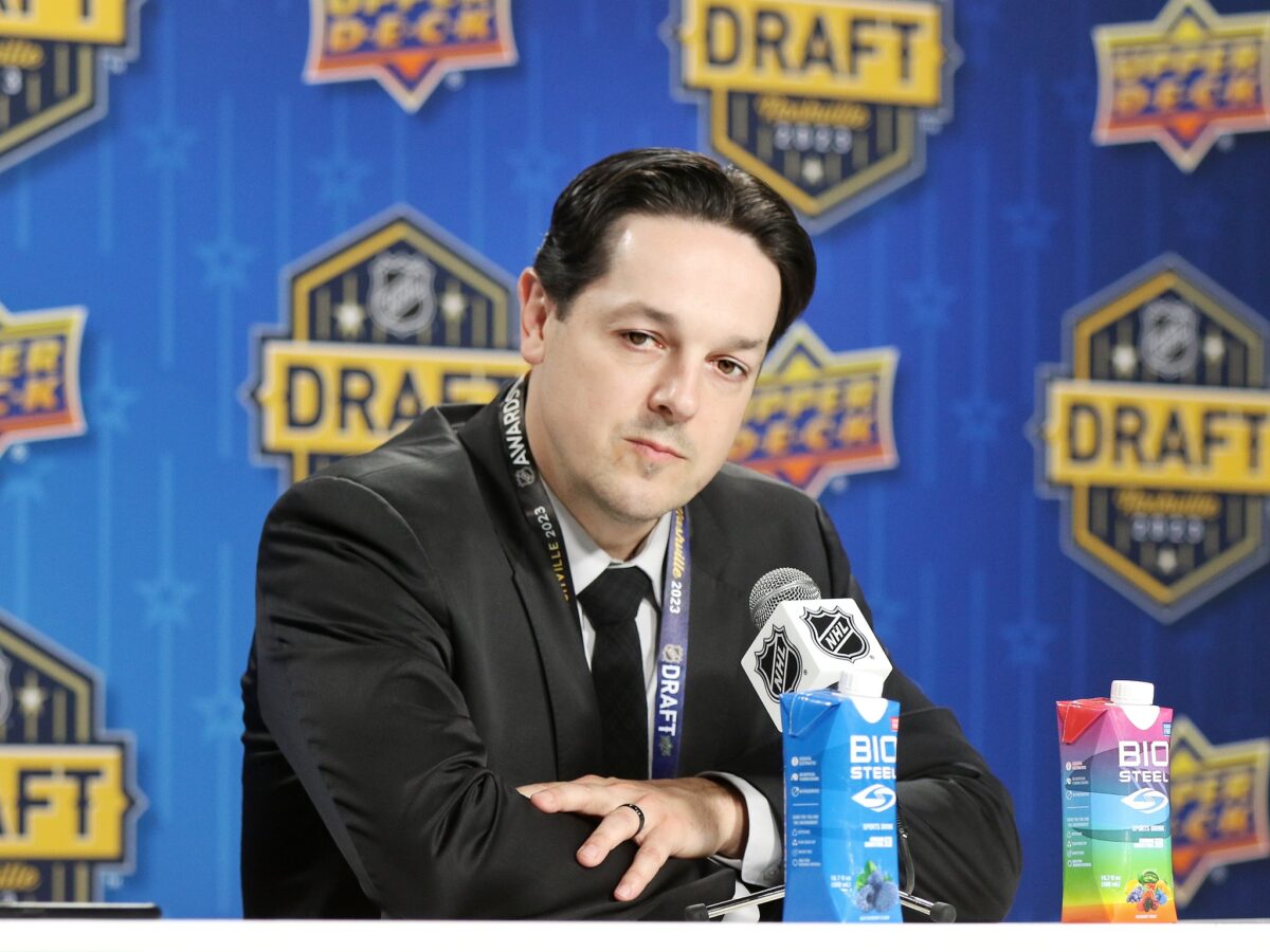 Grading Danny Briere's First Season as Flyers' GM - The Hockey Writers ...