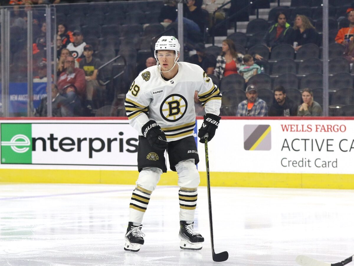 Reviewing Bruins' Free Agent Signings After 15 Games