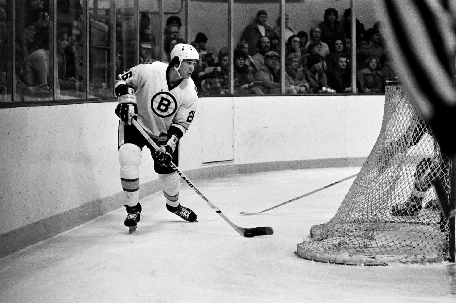 10 Best Boston Bruins Players From Massachusetts - The Hockey Writers ...