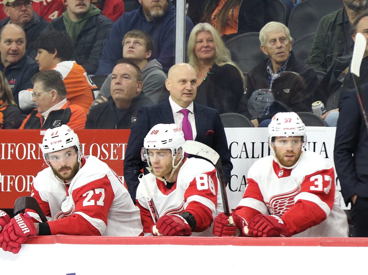Red Wings on Playoff Bubble at Thanksgiving Checkpoint - The Hockey ...