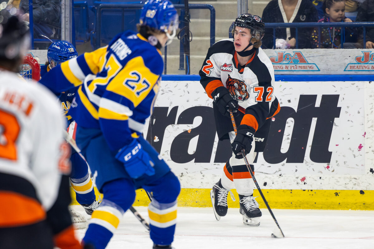 Gavin McKenna Medicine Hat Tigers