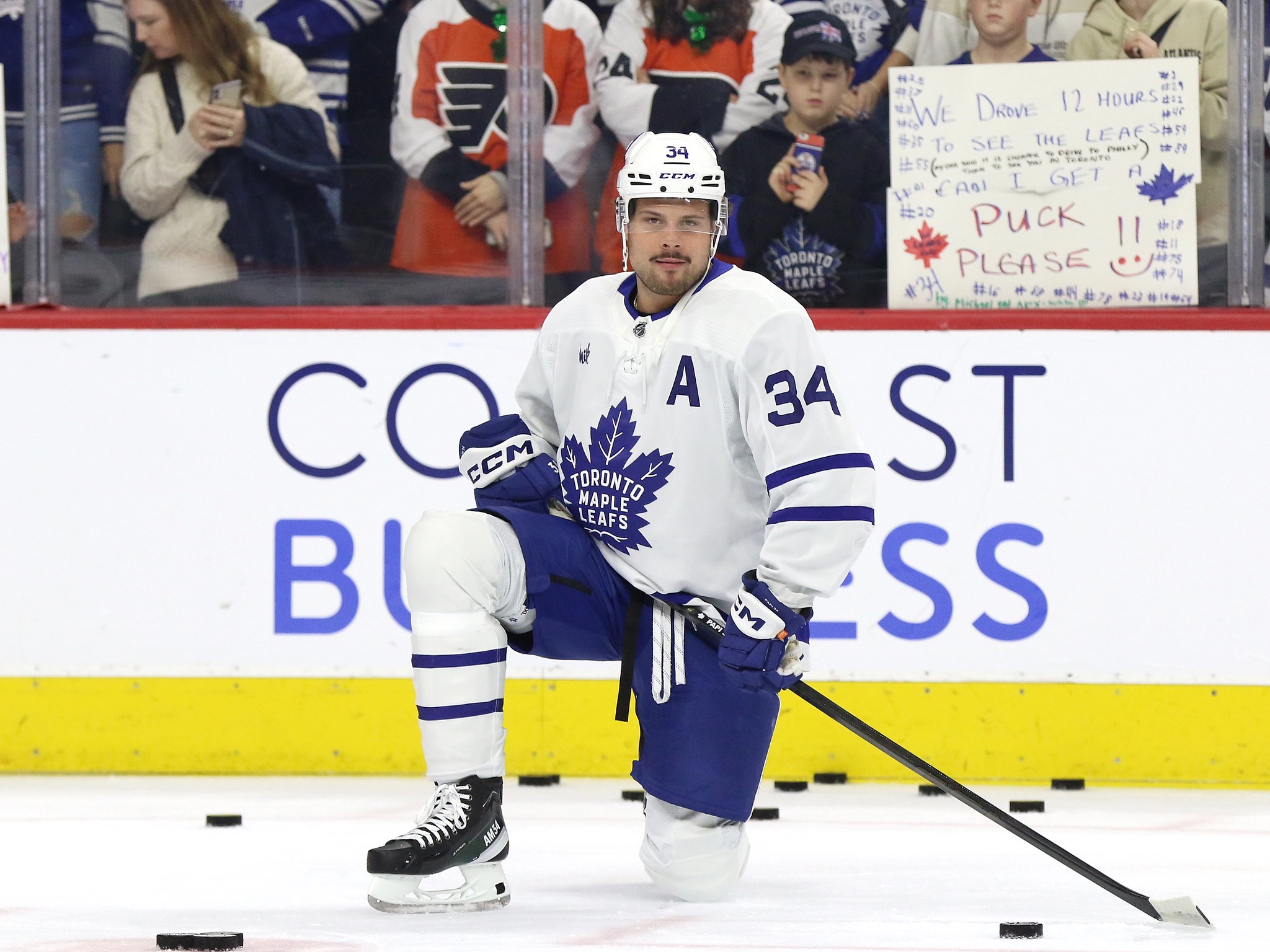 Auston Matthews Moves Into 3rd Place on Maple Leafs’ All-Time Goal List
