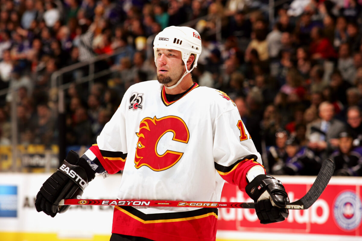 Chris Simon Calgary Flames