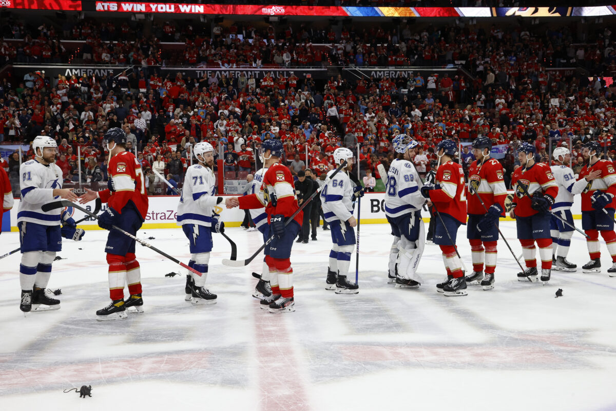 Florida Panthers Tampa Bay Lightning Handshake