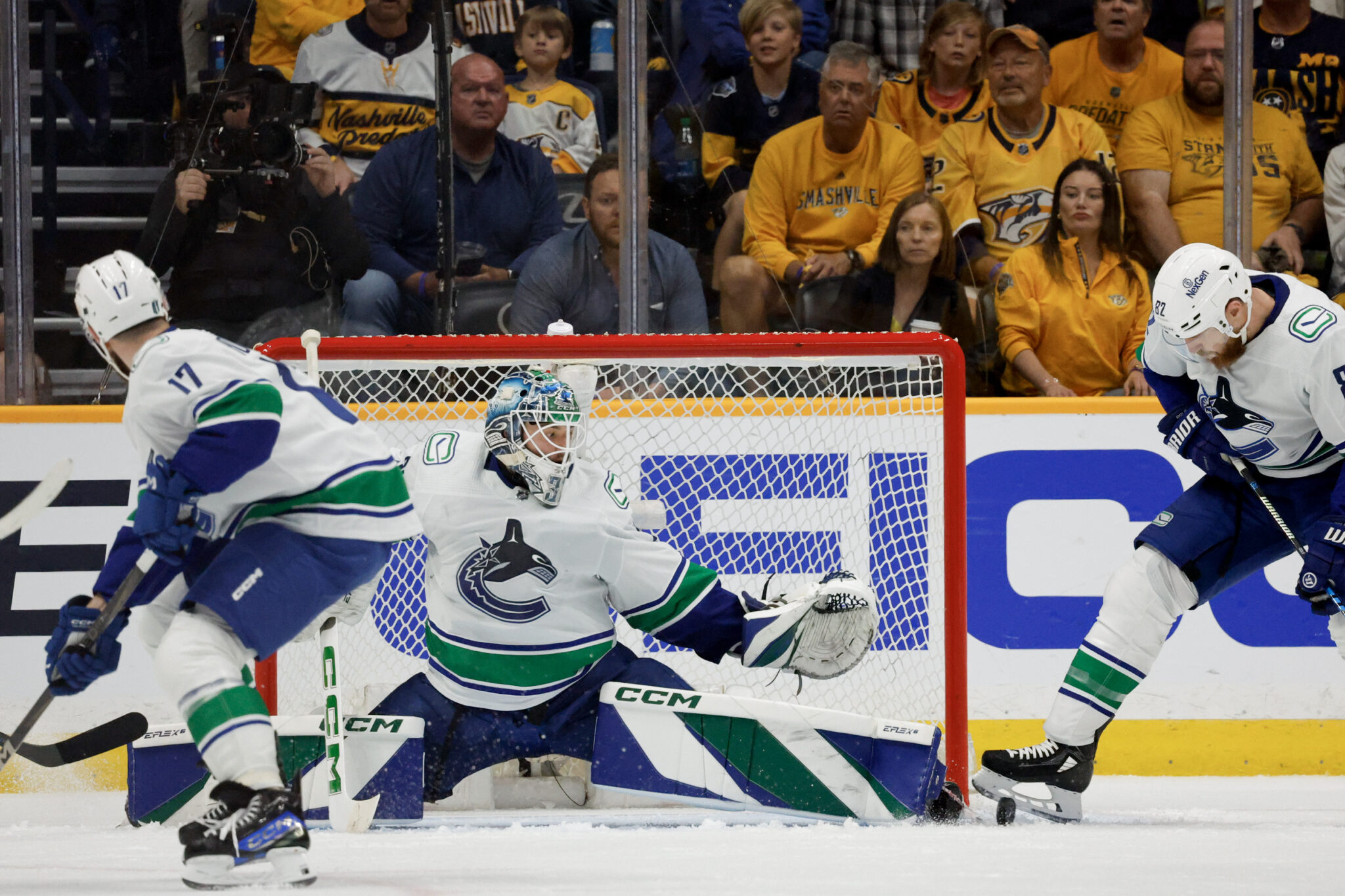 Oilers/Canucks Series Will Be Decided By Goaltending - The Hockey ...