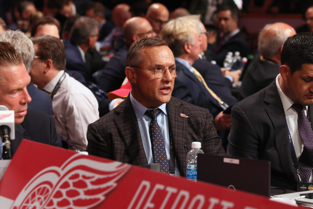 Steve Yzerman Detroit Red Wings