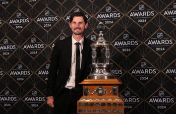 Connor Hellebuyck Winnipeg Jets