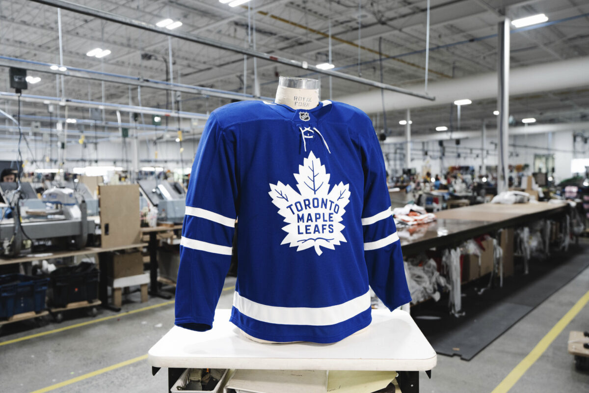 Toronto Maple Leafs 2024-25 Jersey Fanatics