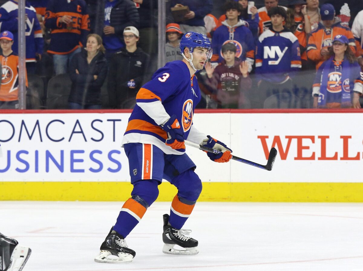 Adam Pelech New York Islanders