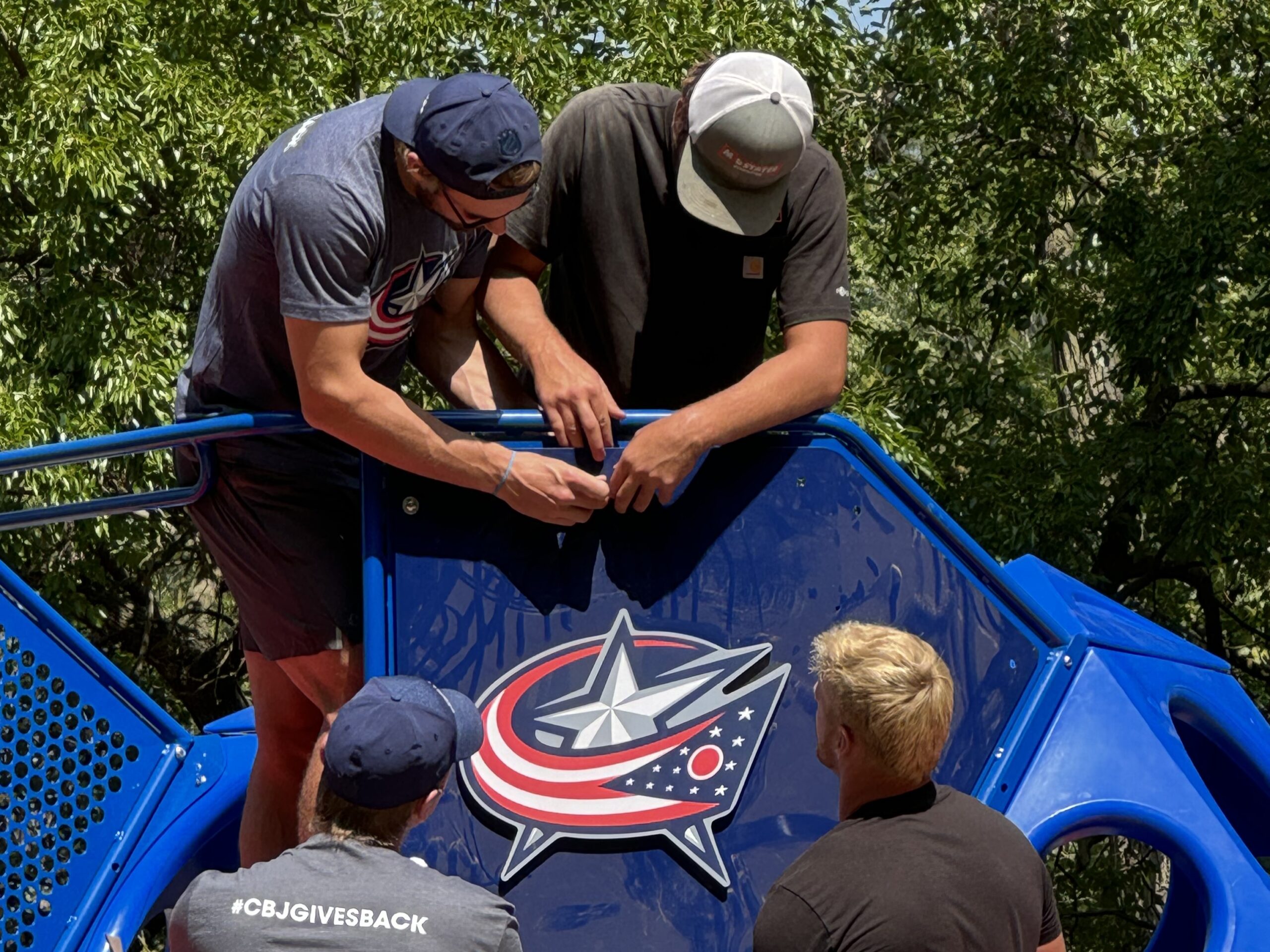 Blue Jackets help build 13th playground in Columbus community – The Hockey Writers – Columbus Blue Jackets