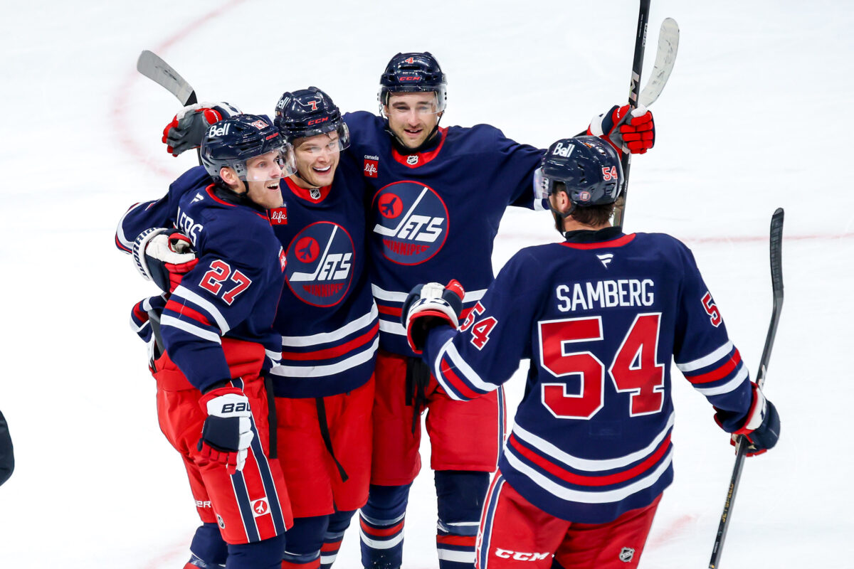 Winnipeg Jets celebrate