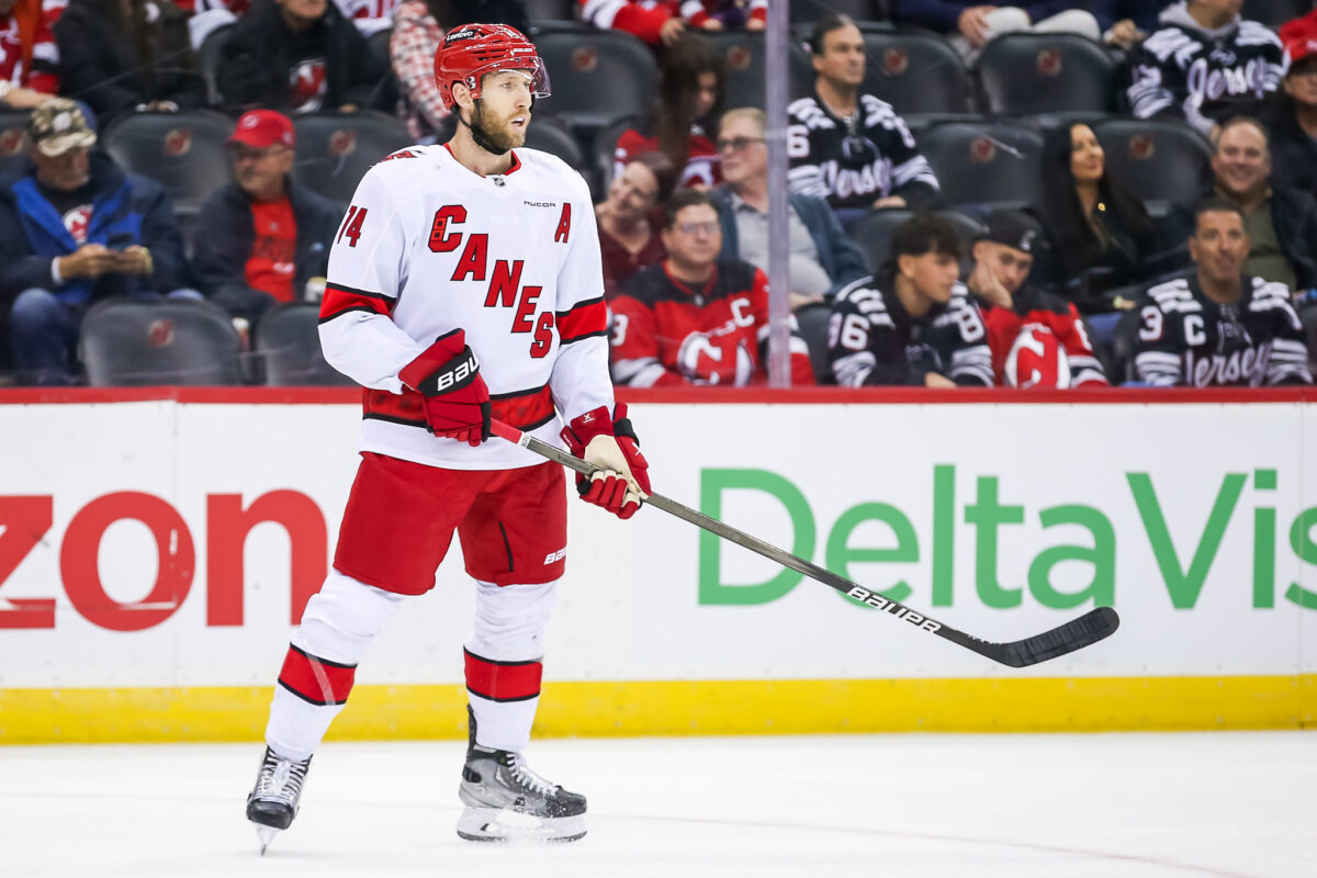 Jaccob Slavin Carolina Hurricanes