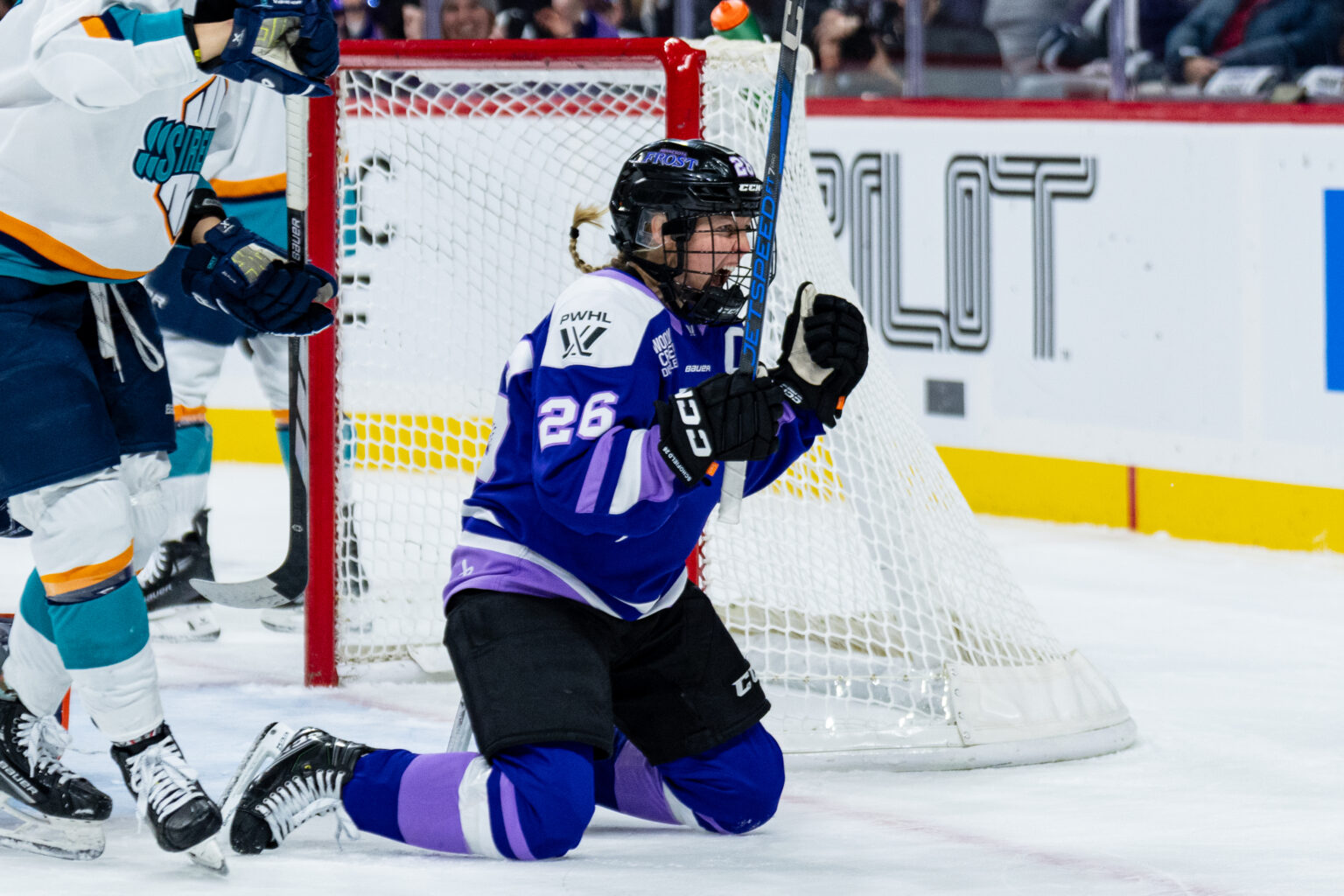 Minnesota Frost Take Down New York Sirens in 4-3 Shootout Victory - The ...