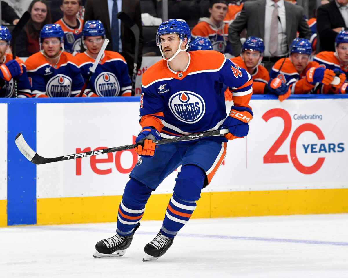 Josh Brown Edmonton Oilers