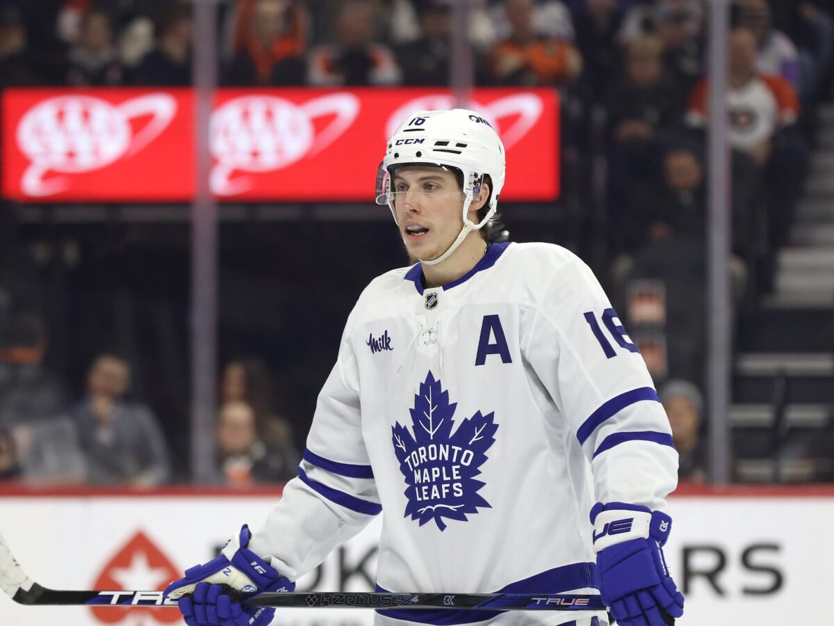 Maple Leafs Marner Records 500th Career Assist The Hockey Writers 