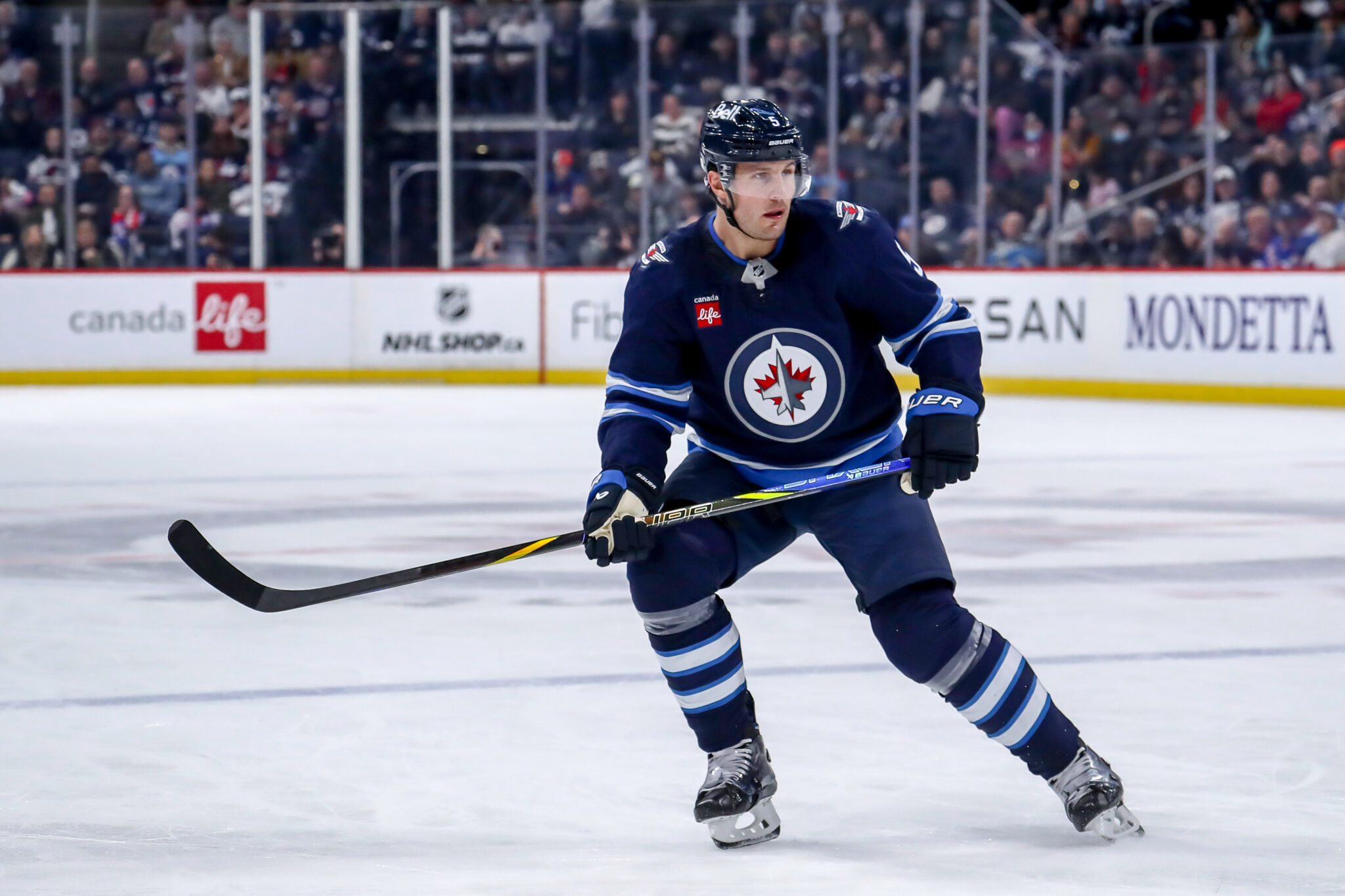 Luke Schenn Immediately Having Big Impact on Winnipeg Jets' Blue Line ...