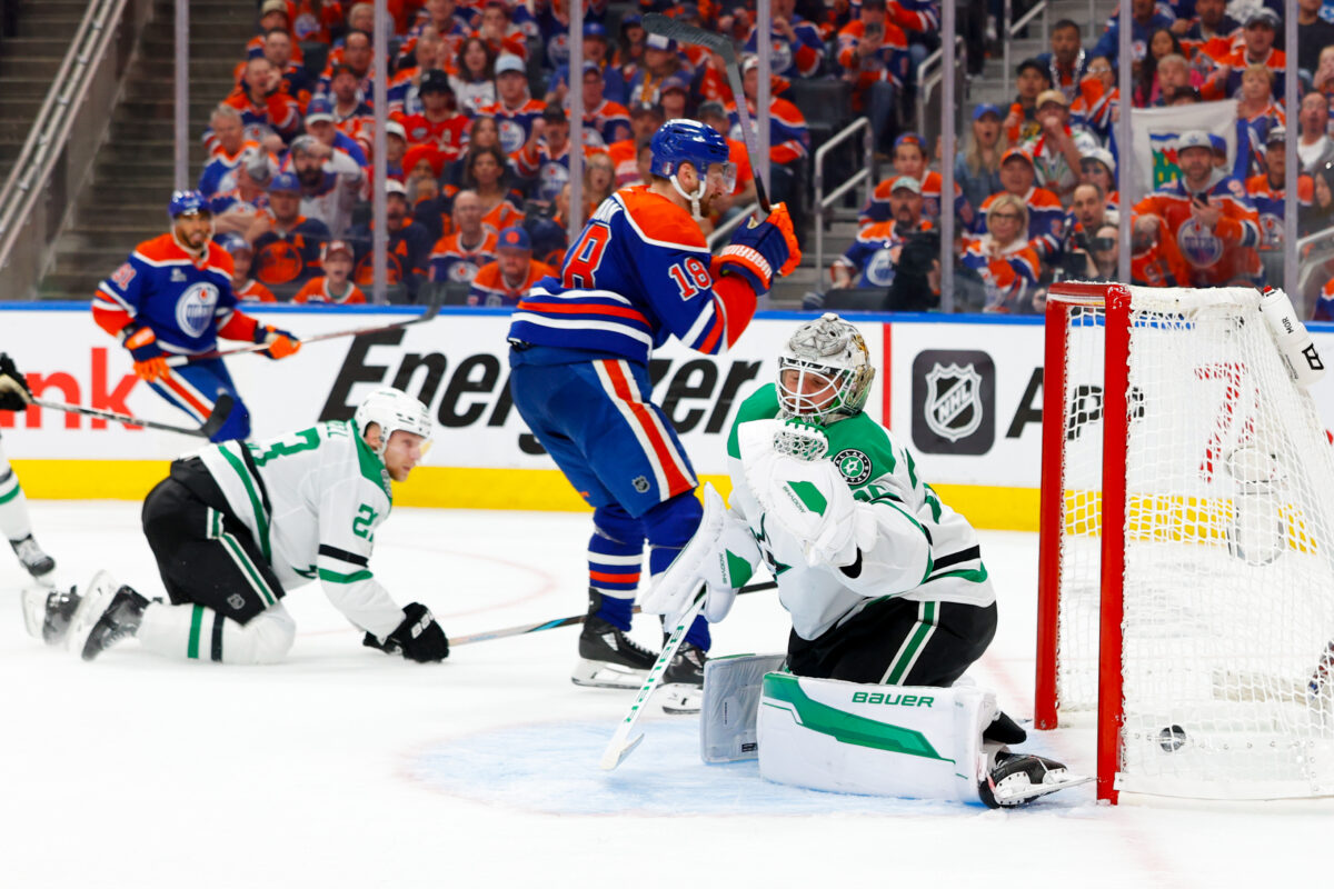 Zach Hyman Edmonton Oilers Jake Oettinger Dallas Stars