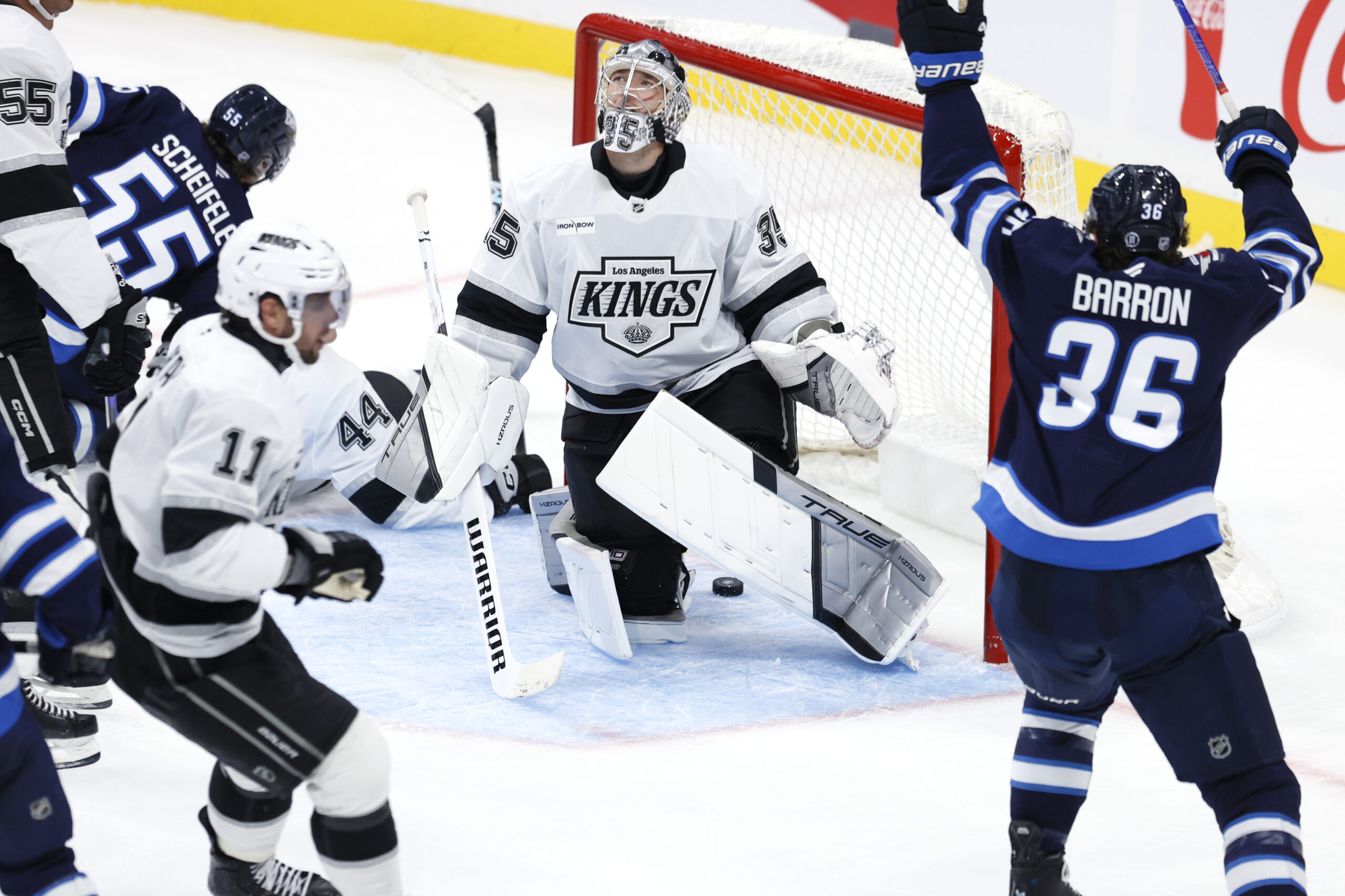 Scheifele's 2-Goal Effort Leads Jets to 3-2 Win Over the Kings - The Hockey Writers Winnipeg Jets Latest News, Analysis & More