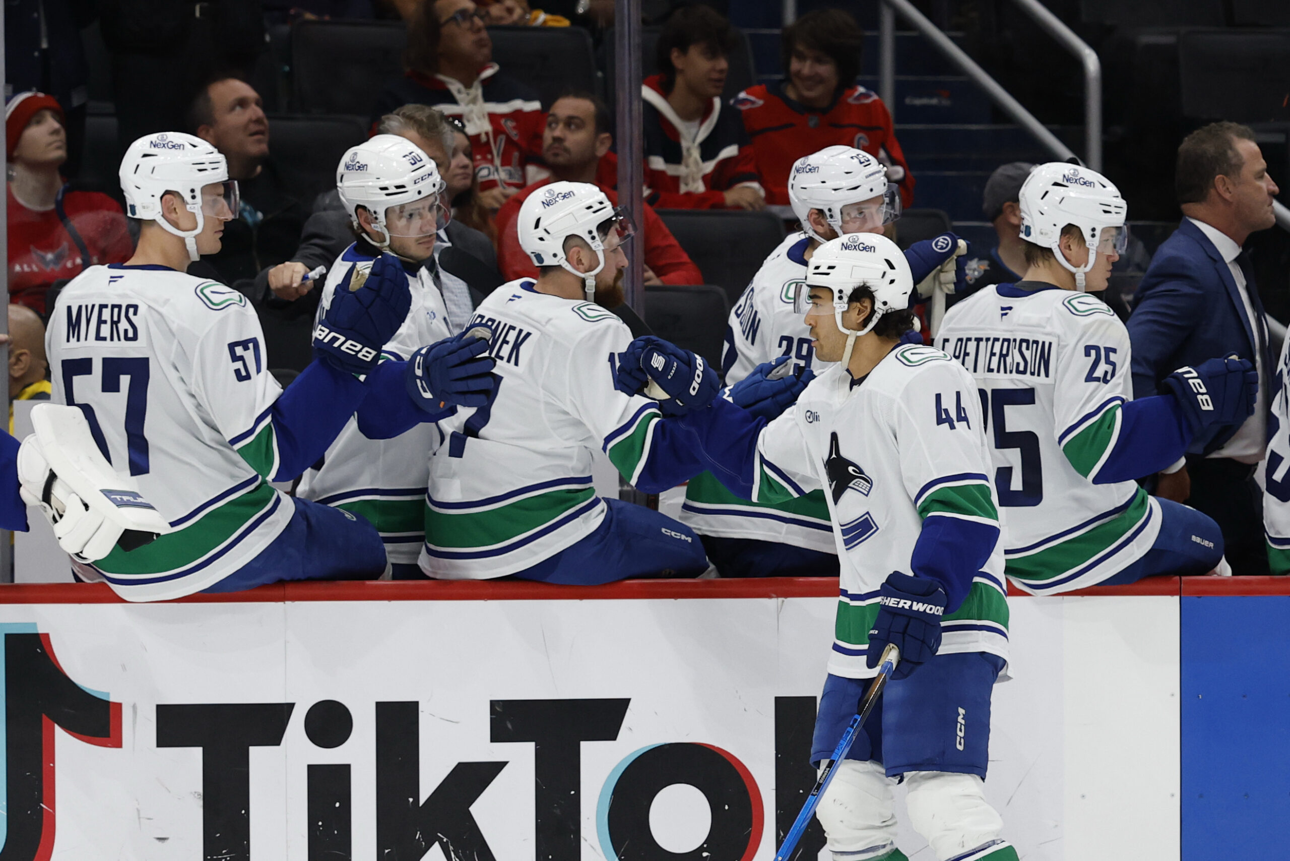 Kiefer Sherwood Vancouver Canucks Bench