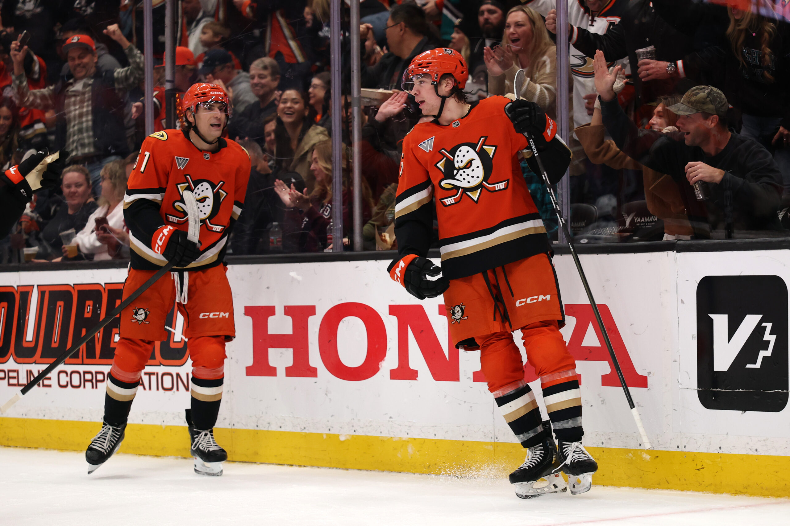 Ducks extend win streak to 7 with win over Jets – Hockey Writers – Anaheim Ducks Ducks extend win streak to 7 with win over Jets – Hockey Writers – Anaheim Ducks