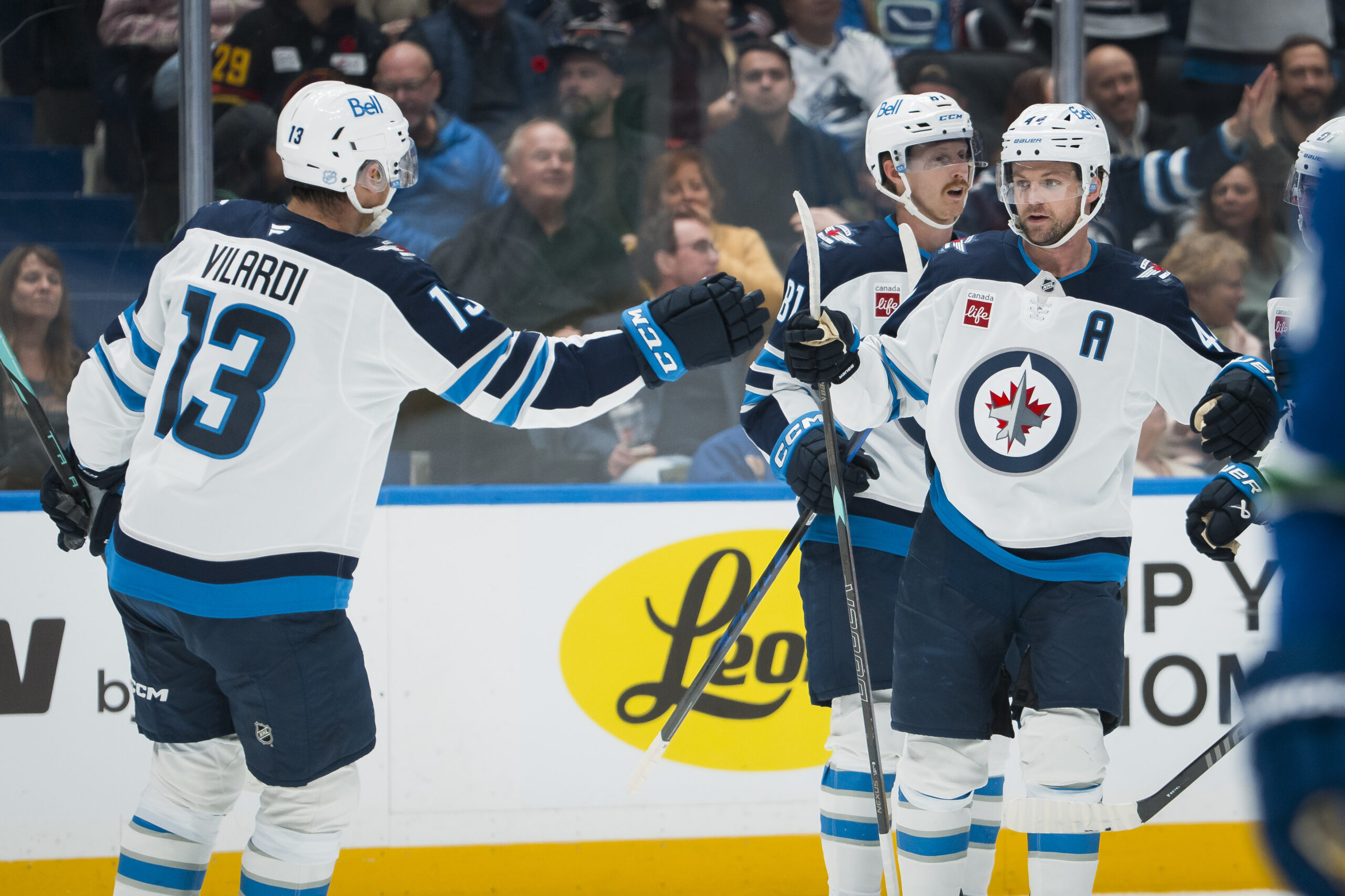 Jets Snap 3-Game Losing Streak With 5-3 Win Over Canucks – Hockey Writers – Jets Snap 3-Game Losing Streak With 5-3 Win Over Canucks – Hockey Writers –