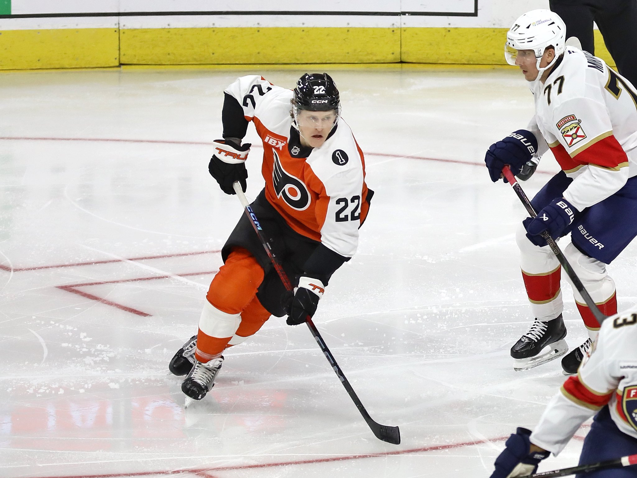 Breaking Down Christian Dvorak’s Extension With the Flyers - The Hockey ...