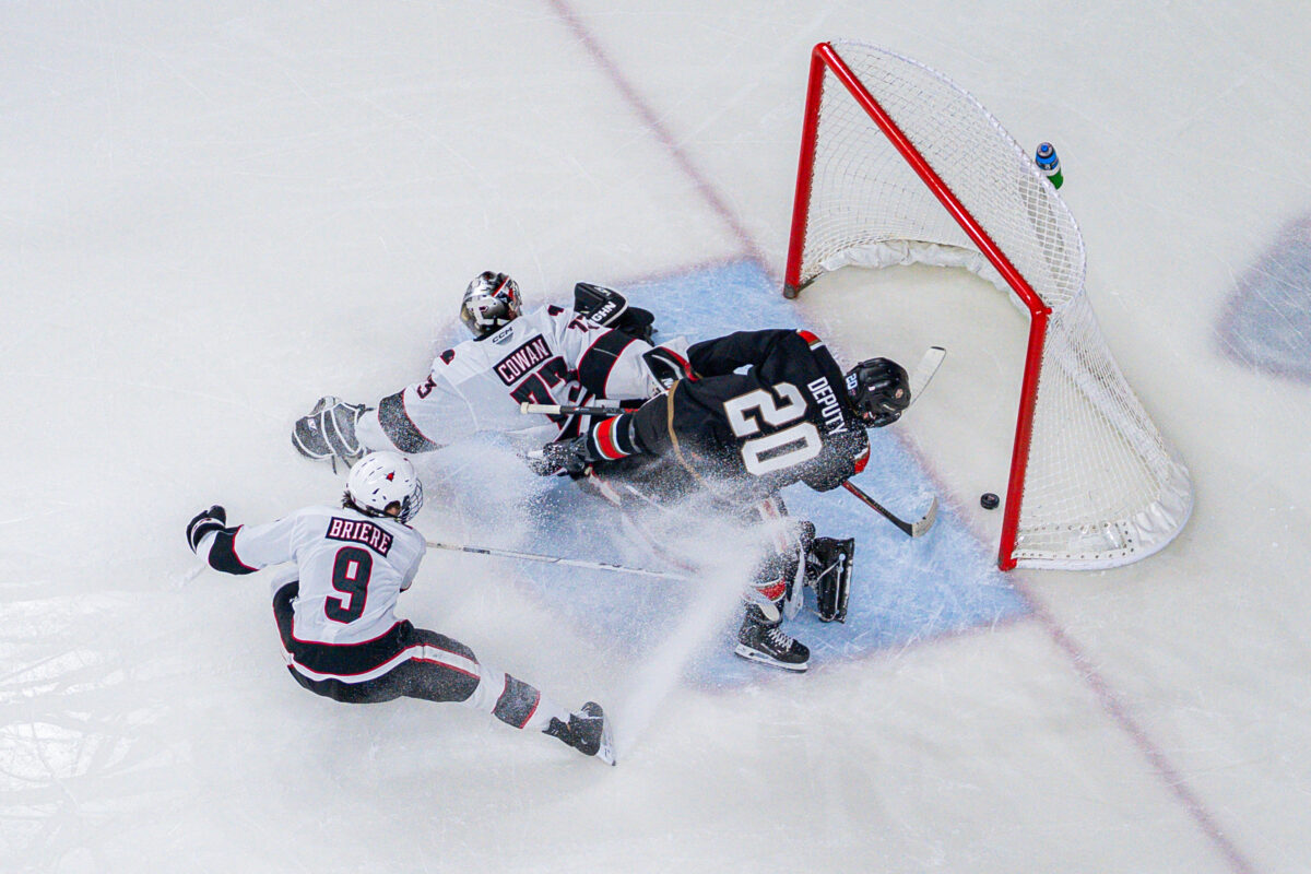 David Deputy Goal, Miami RedHawks (Will Miklautsch/Miami Athletics)